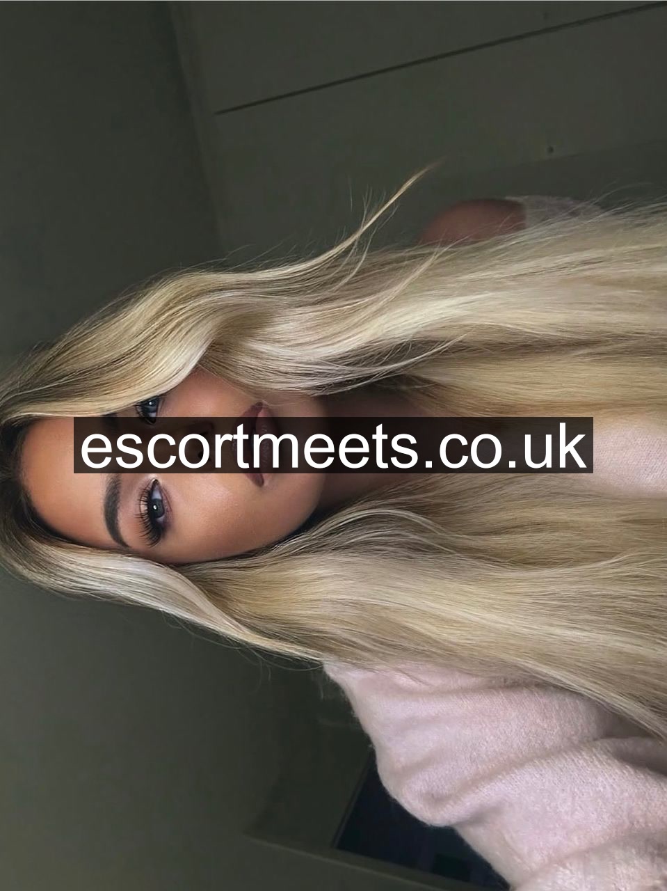 Elsa photo 5