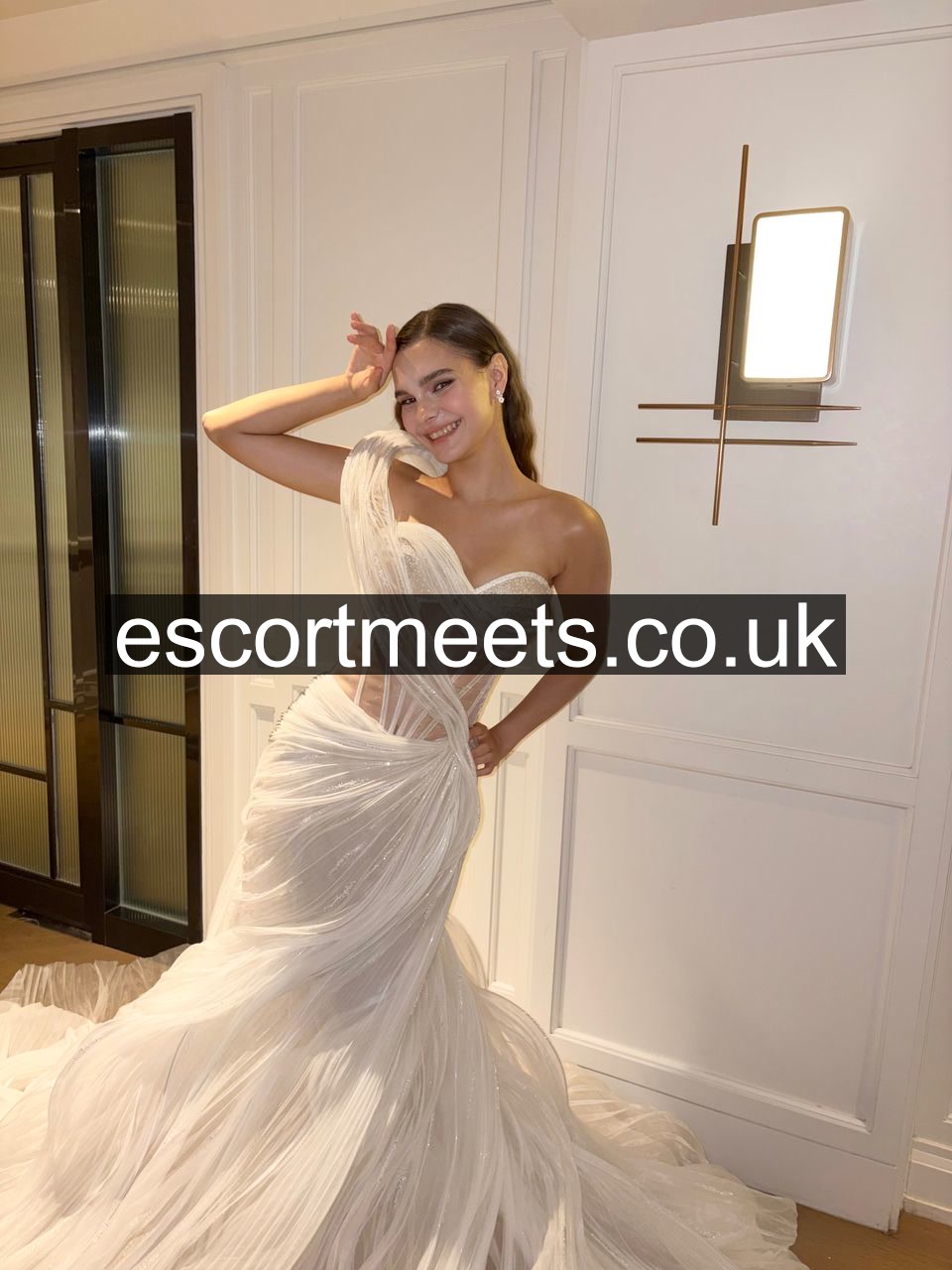 Alina photo 3