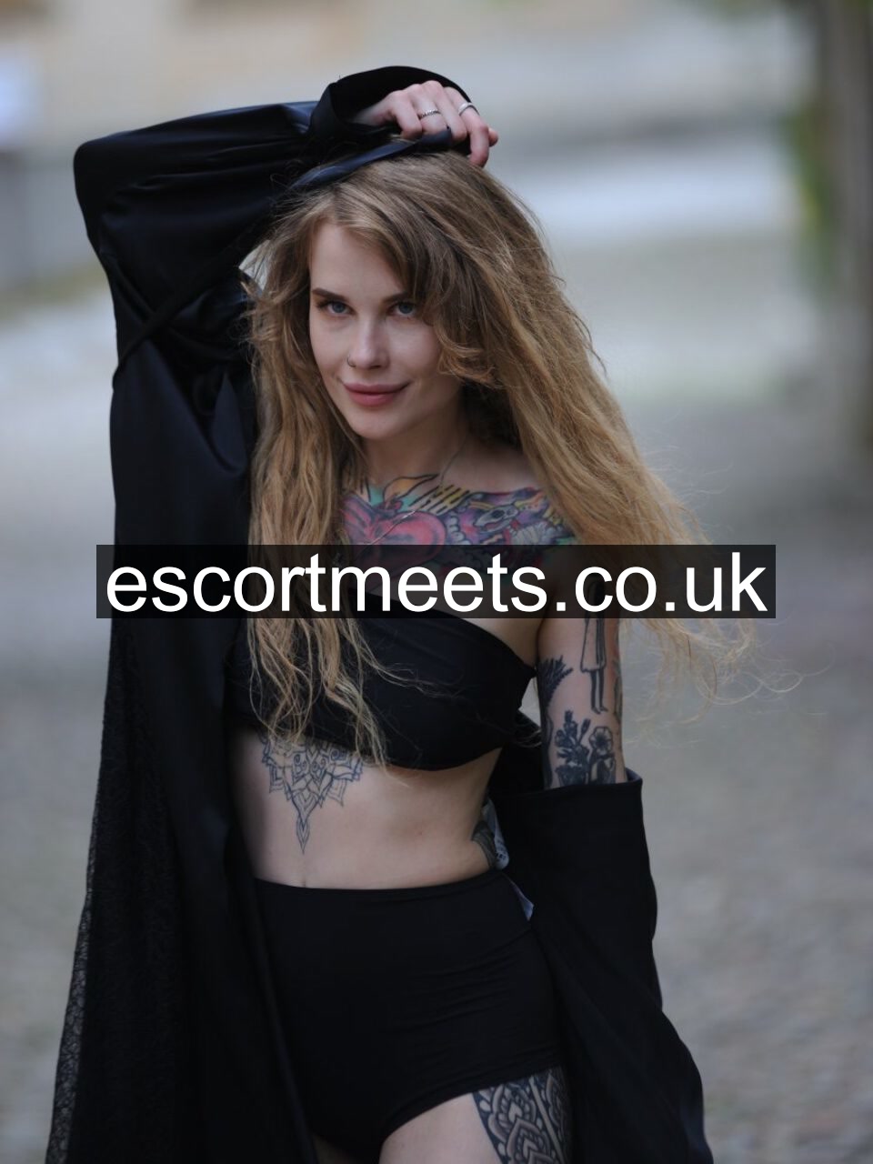 Vivien photo 3